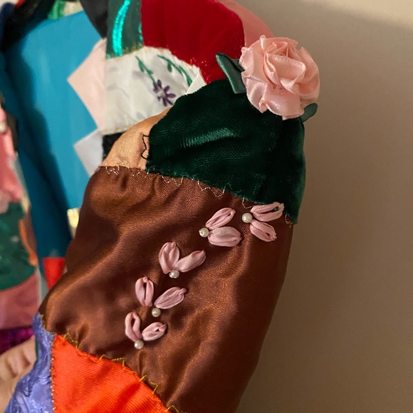 VINTAGE Crazy Quilt Jacket/Coat embroidery cat, ribbons, many textures! 80s - Picture 10 of 16